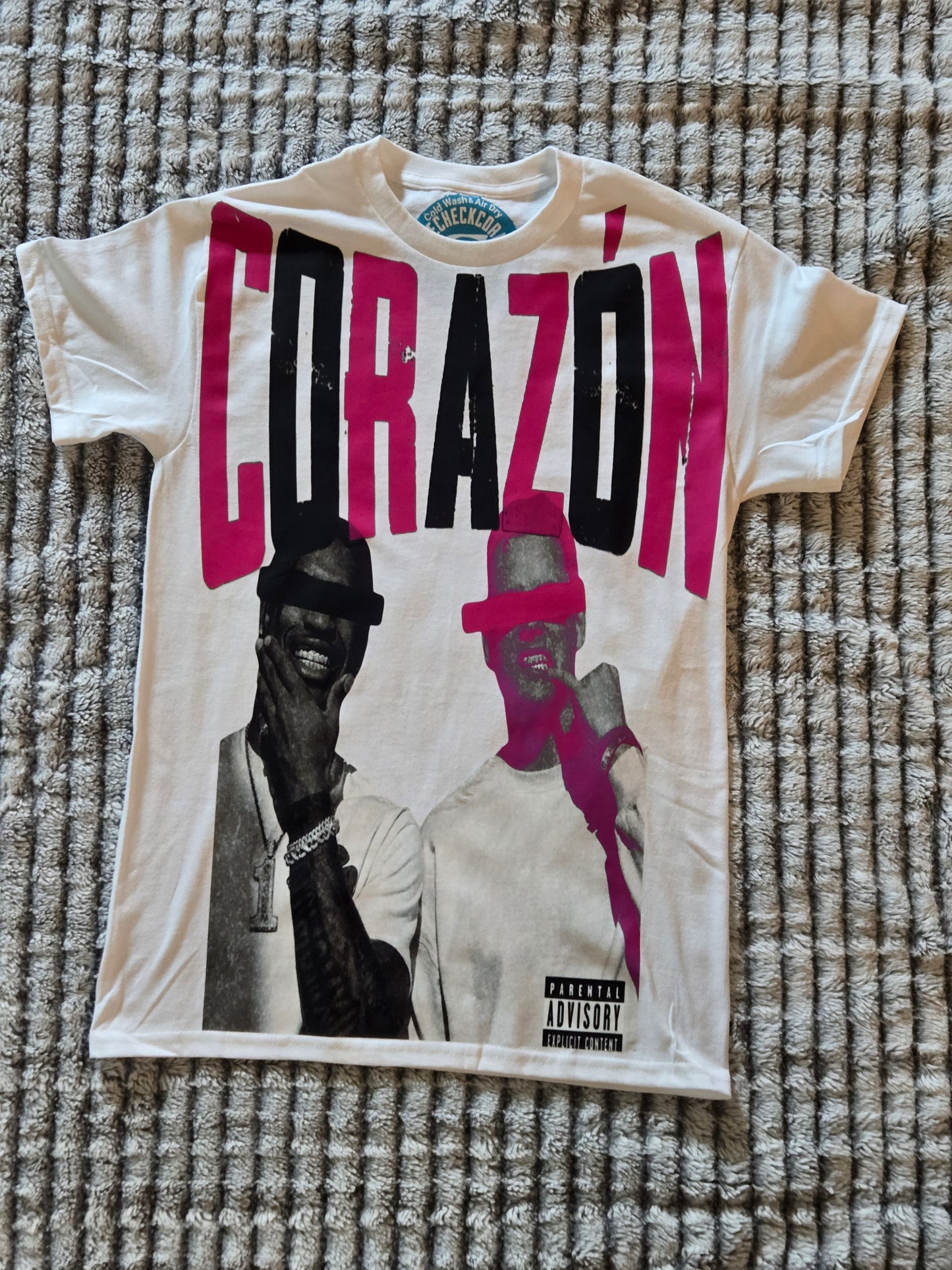 (ONLY 20 5EA SIDE MADE) CORAZÓN Women's Pink & Black Joe Burrow, and Ja'Marr Chase Think Outside The Box 100% Cotton White shirts.